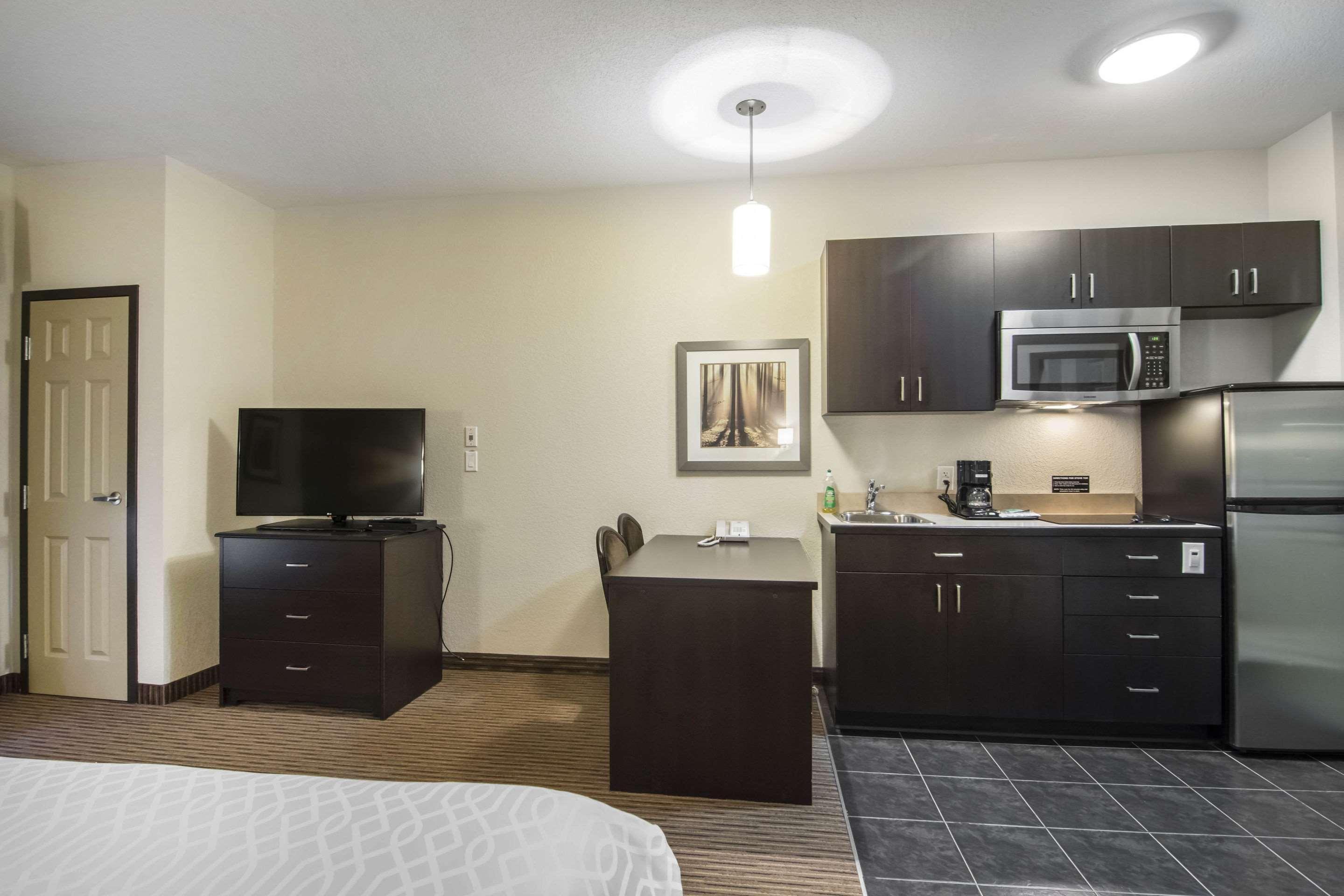 Quality Inn & Suites Thompson Extérieur photo