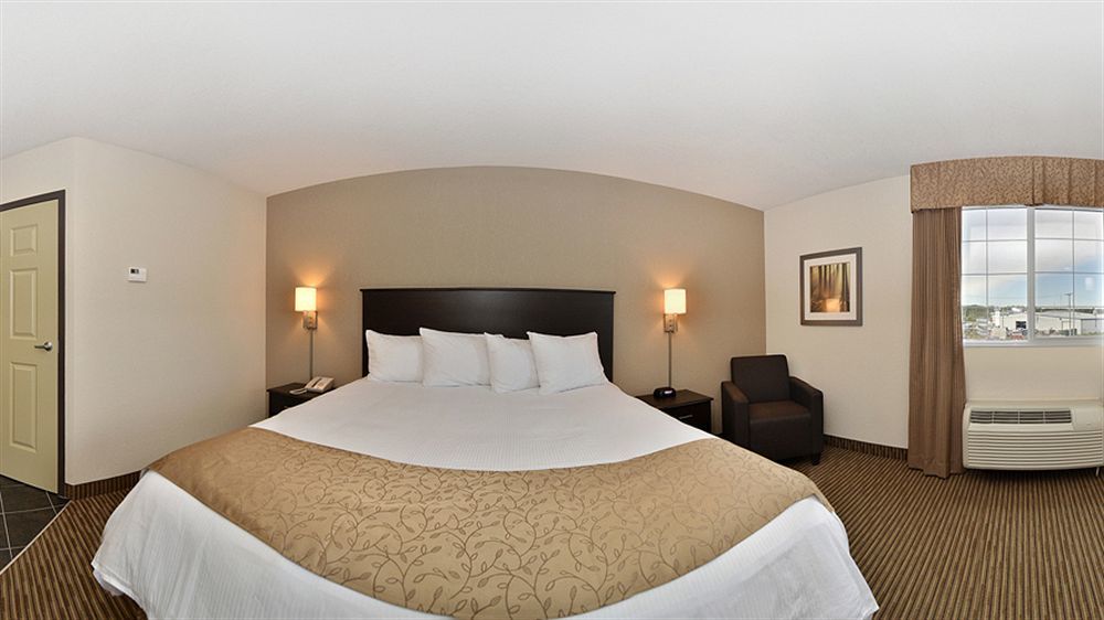 Quality Inn & Suites Thompson Extérieur photo